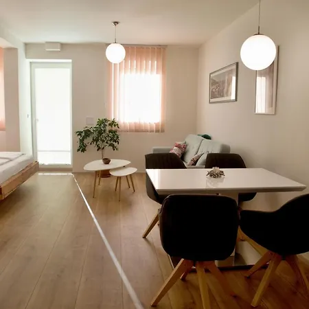 - Radka Apartamento *